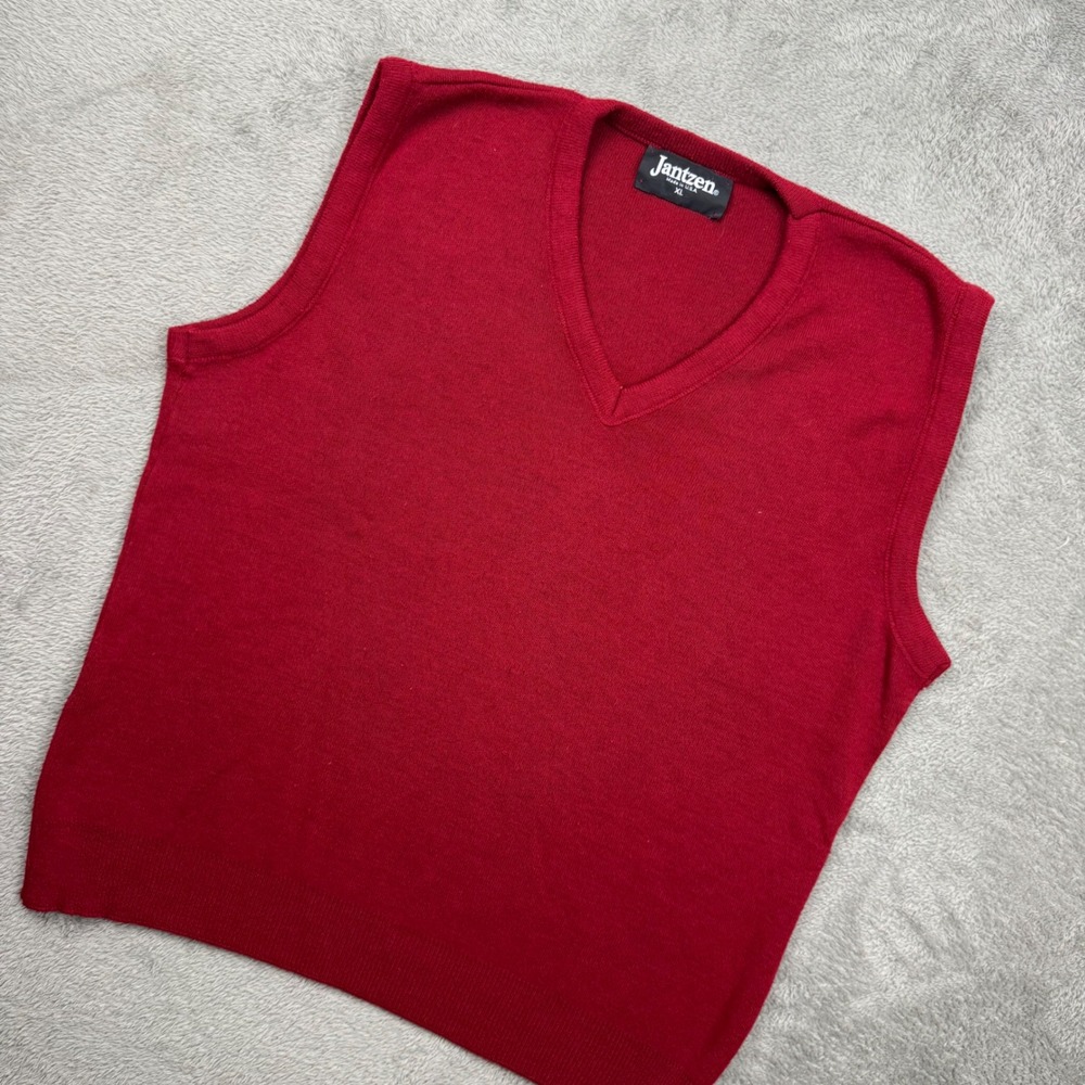 Jantzen Sweater Vest Mens XL Red Excellent Vintage 90s V-Neck USA Made Knit